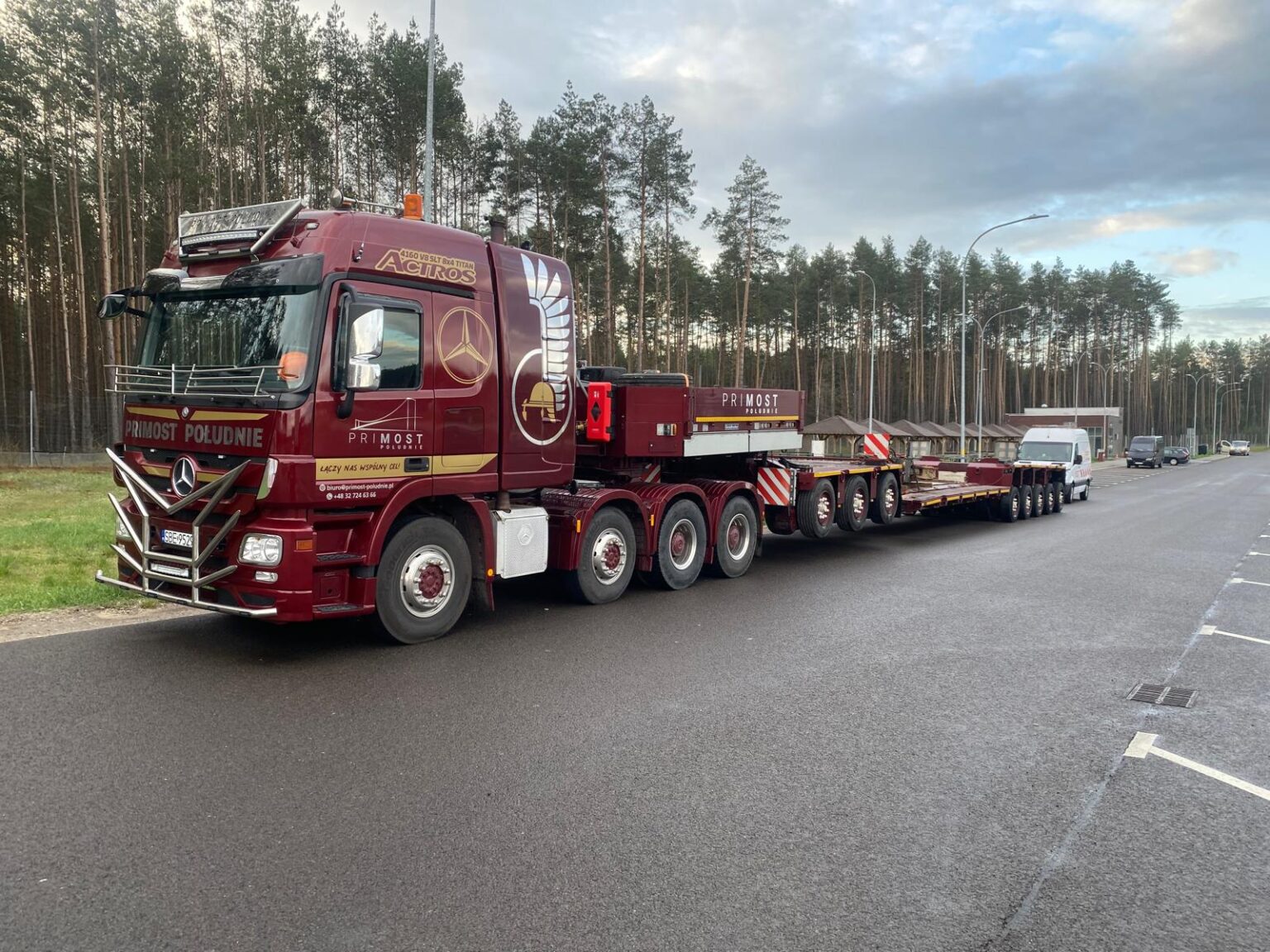 MERCEDES ACTROS CIĄGNIK SIODŁOWY 4OSIOWY MERCEDES ACTROS +NACZEPA 8-OSIOWA GOLDHOFER STHP/XLEB