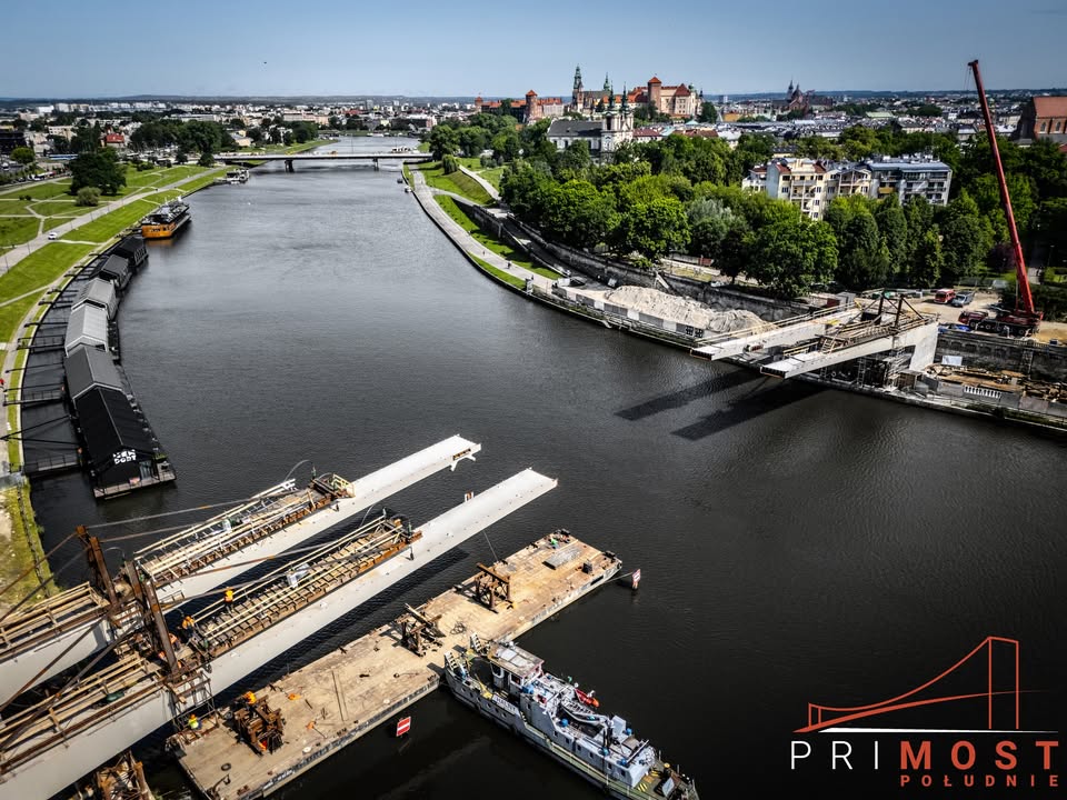 Kraków – kładka Kazimierz-Ludwinów Elementy W2 w osi A i C kładki Kazimier