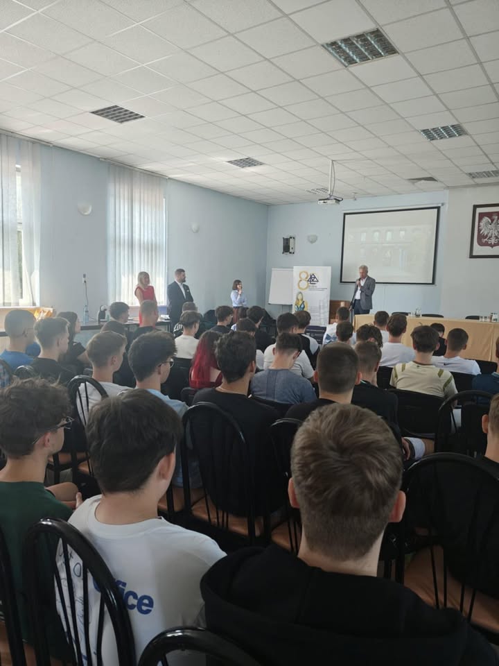 Z satysfakcją wspieramy kolejne pokolenia przyszłych inżynierów!